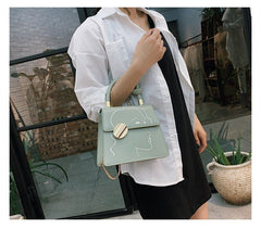 Chain Shoulder Bag, Fresh, Sweet And Fashionable White with a jasmine sachet