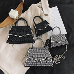 Chic Clutch: Trendy Single Shoulder Bag for Every Occasion Black