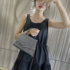 Chic Clutch: Trendy Single Shoulder Bag for Every Occasion Silver