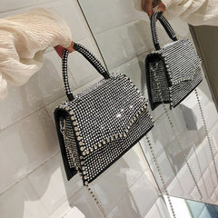 Chic Clutch: Trendy Single Shoulder Bag for Every Occasion Black