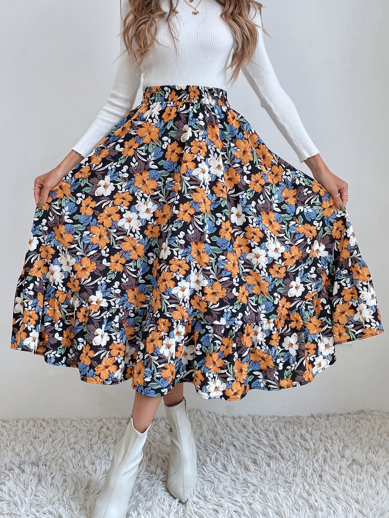 Chic Leopard Print Slim Skirt: Elevate Your Elegance Petunia