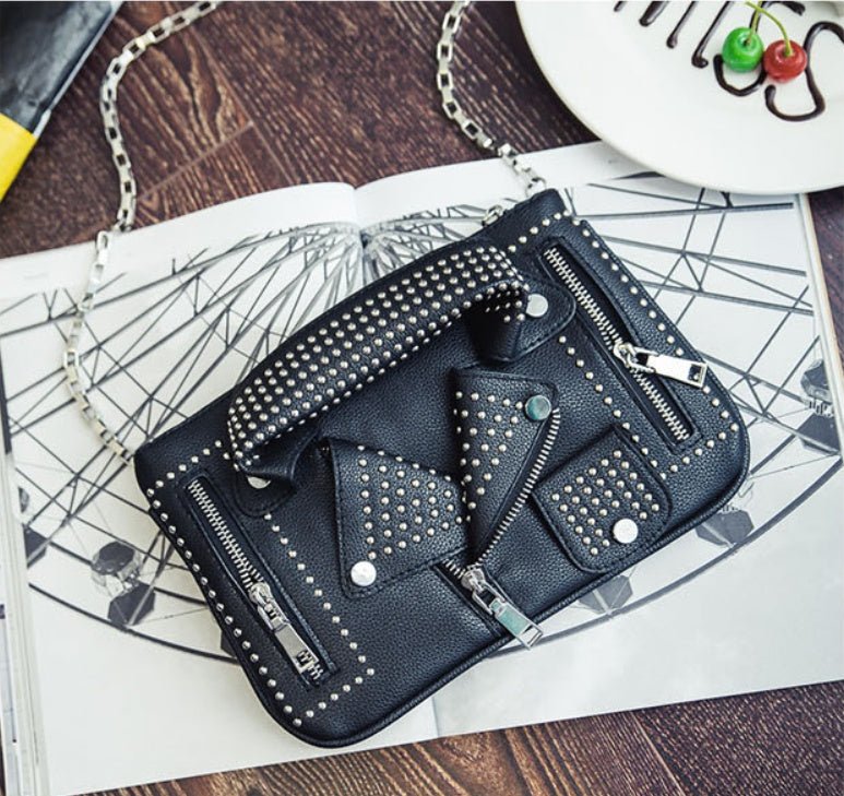 Clothes Rivet Clutch Bag Black