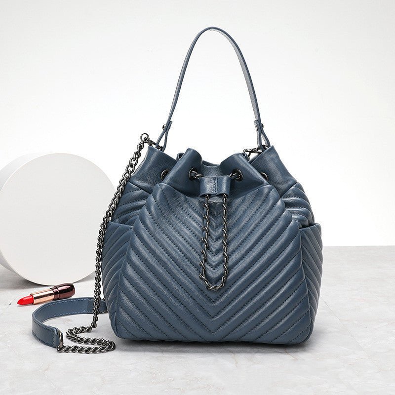 Clutch Pleated Sheepskin Leather Top Handle & Chain Shoulder Bag Blue