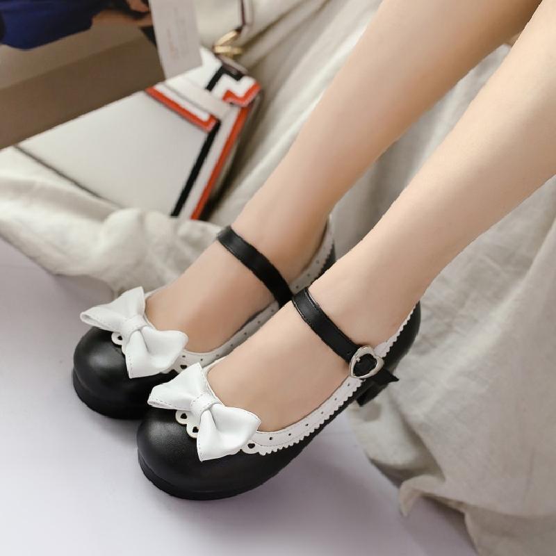 College wind bow shoes Black