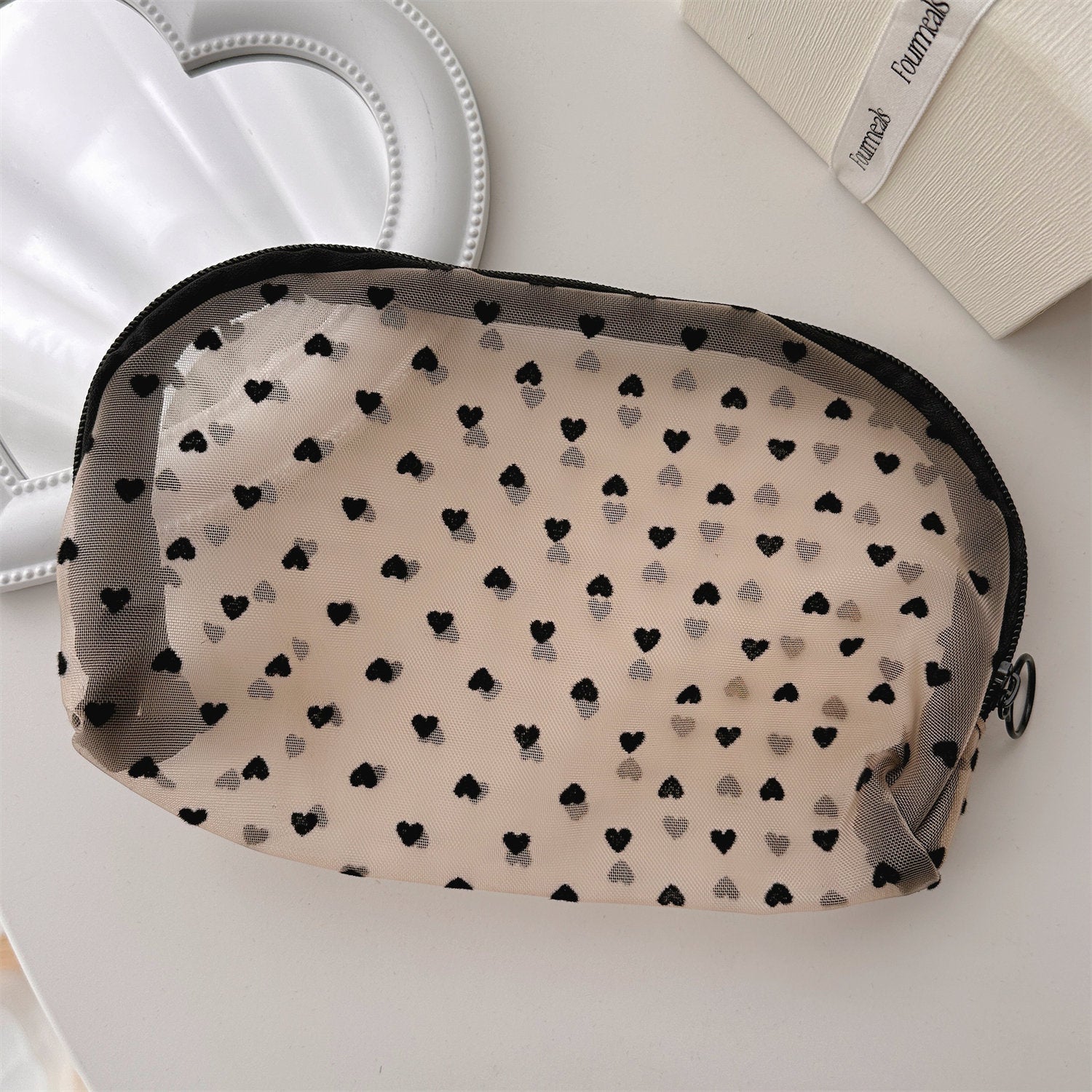Conveniently Portable Mesh Cosmetic Love Storage Bag Medium Semicircle