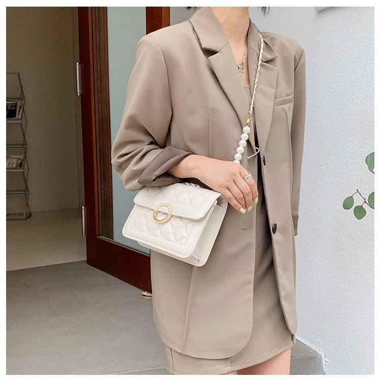 Diamond Chain Crossbody Shoulder Bag for Chic Elegance Blue Plus Size
