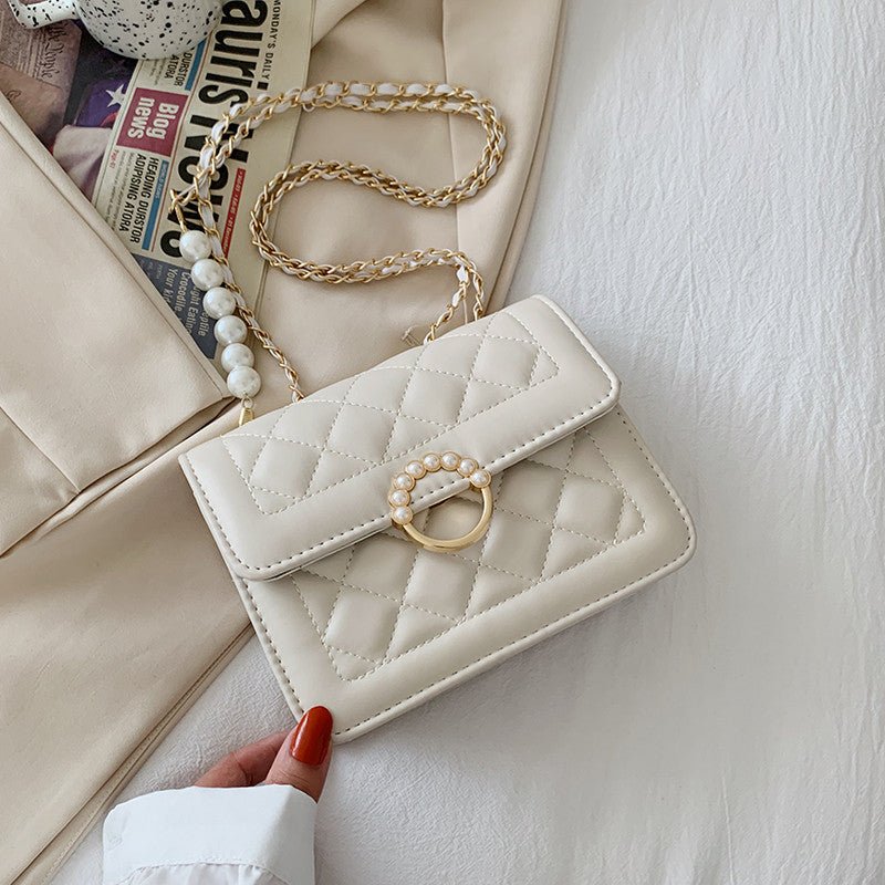 Diamond Chain Crossbody Shoulder Bag for Chic Elegance Creamy White Small