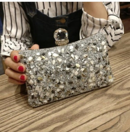 Diamond Concave Pillow Clutch Handbag Black