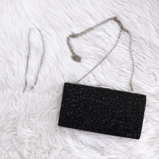 Diamond - Encrusted Elegant Clutch Bag for Party Events A Black