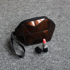 Discolored irregular semicircular cosmetic bag Coffee