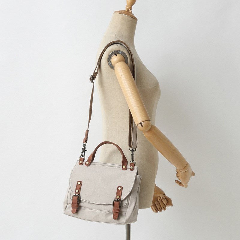 Elegant Clutch Bag Inspired by Classic British Style Dark Grey