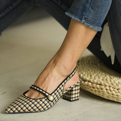 Elegant High - Heeled Shoes – Elevate Your Style with Timeless Sophistication Photo Color