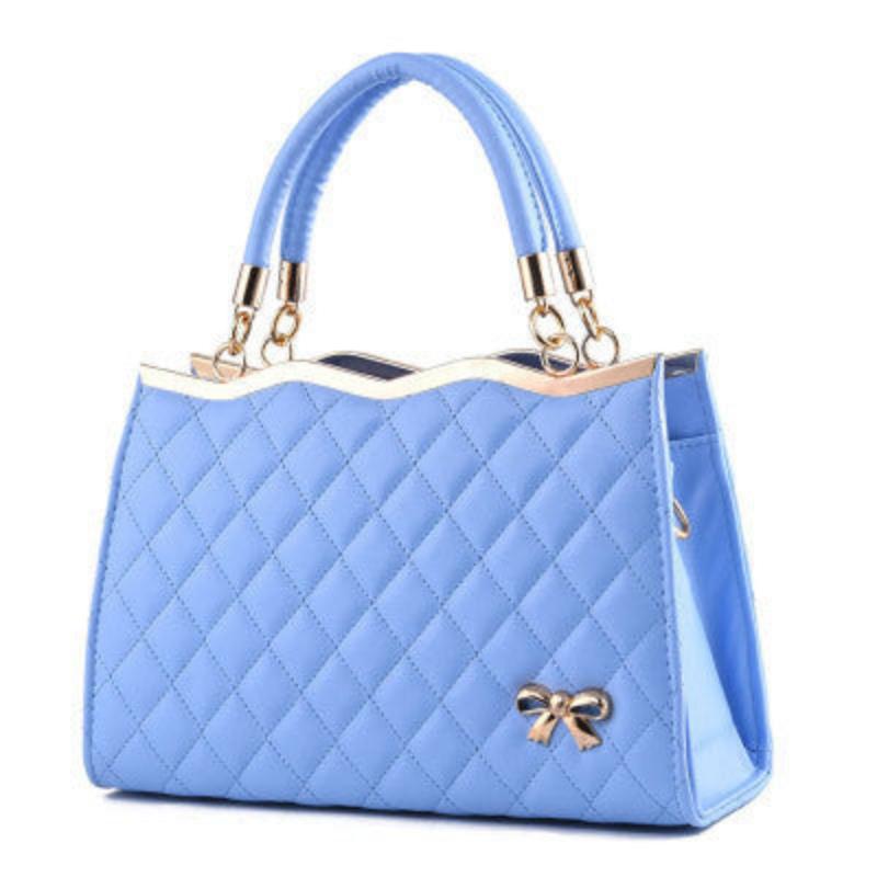 Elegant Ladies Clutch Handbag - Stylish and Versatile Design Light Blue