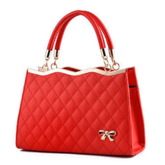 Elegant Ladies Clutch Handbag - Stylish and Versatile Design Red