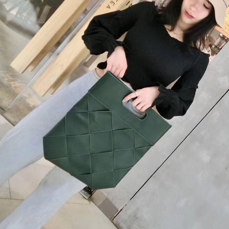 Embossed Woven Handbag Folding Clutch Bag Black