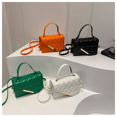 Fashion Rhombus Portable Crossbody Small Square Bag with Clutch Black