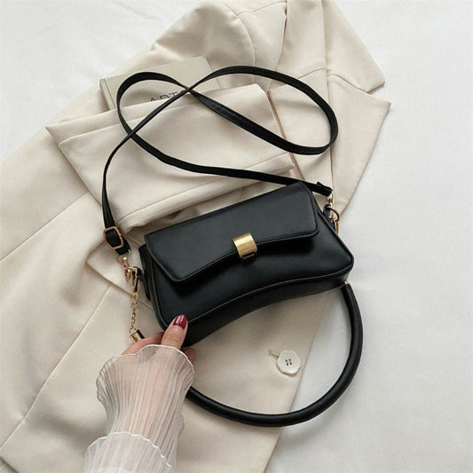 Fashionable Crossbody Shoulder Bag: Trendy Underarm Style for Women Black