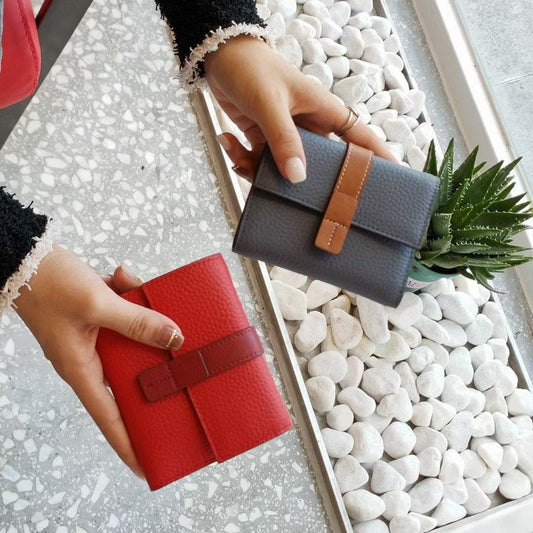 First Layer Short Cowhide Color Matching Wallet White