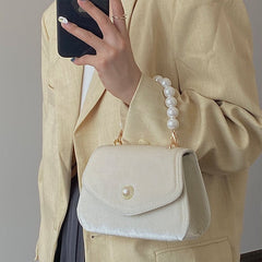 French Retro Pearl Clutch Bag for Elegant Autumn Nights Apricot White