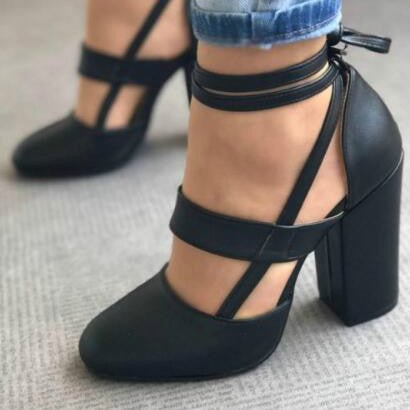 High heel thick heel strap sandals Black