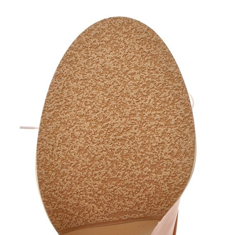 High heels with thick platforms White