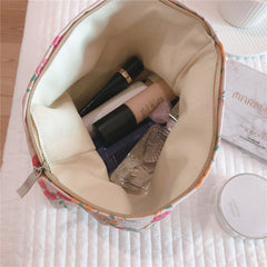 Literary Flower Clutch Bag with Elegant Appeal Beige