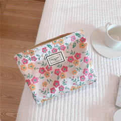 Literary Flower Clutch Bag with Elegant Appeal Beige