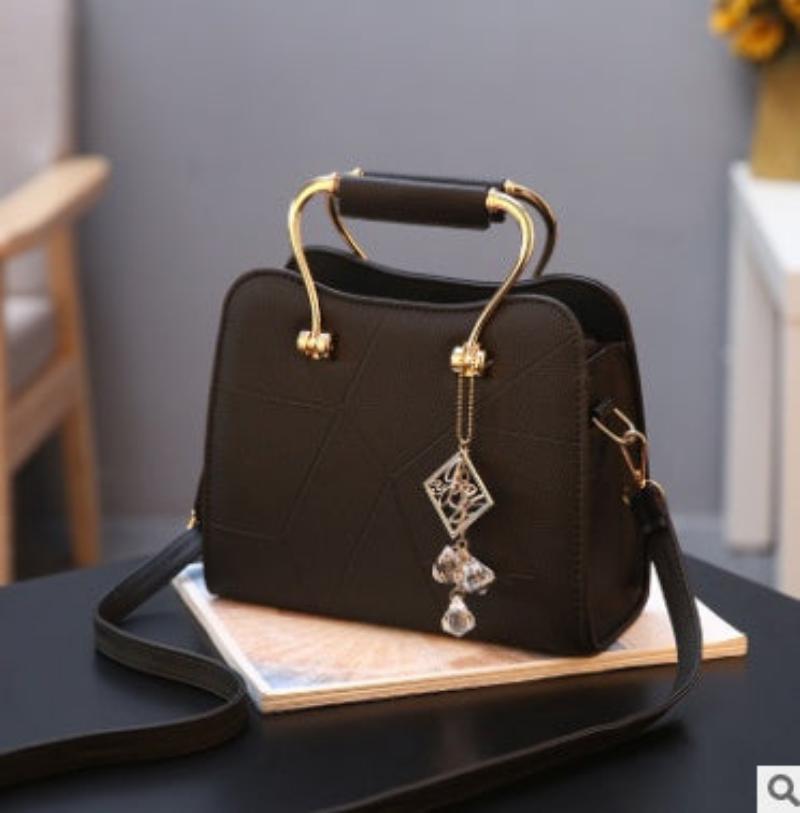 New Korean Clutch & Shoulder Bag for Women Black