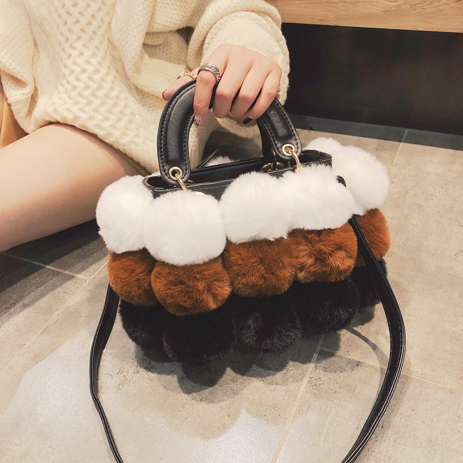 Plush Winter Clutch - Trendy Handbag with Shoulder and Messenger Straps Brown