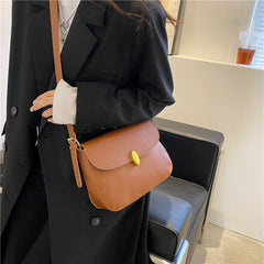 Retro Casual Shoulder Bag for Women's Fashion White