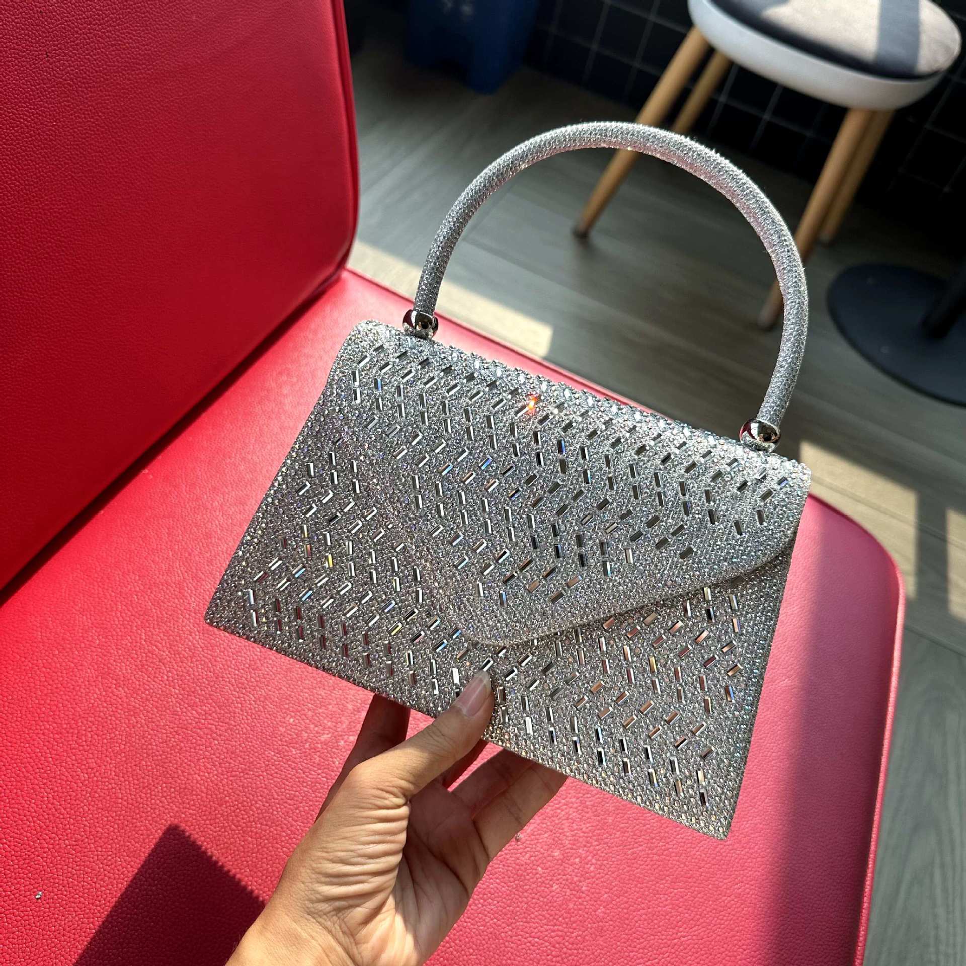 Rhinestone Dinner Ladies Hand Bag - Elegant and New Evening Bag Champagne Gold