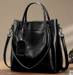 Simple Portable Women's Fashion Oil Wax Cattle Leather Bag Black