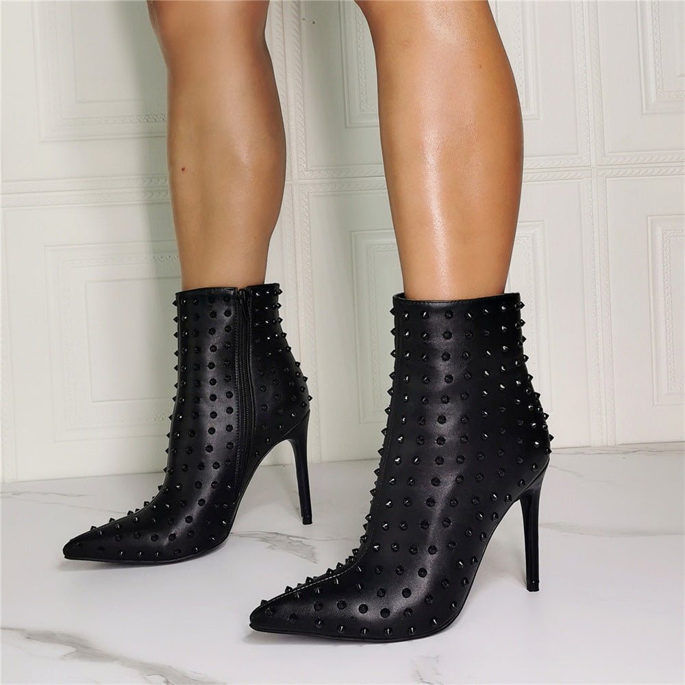 Slender High Heel Fashion Pointed Riveted High Heel Shoes Black