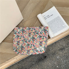 Small Literary Floral Makeup Storage Clutch Floral4