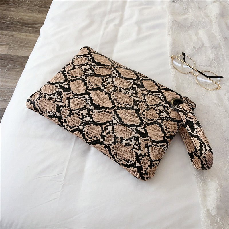 Snake print clutch Khaki