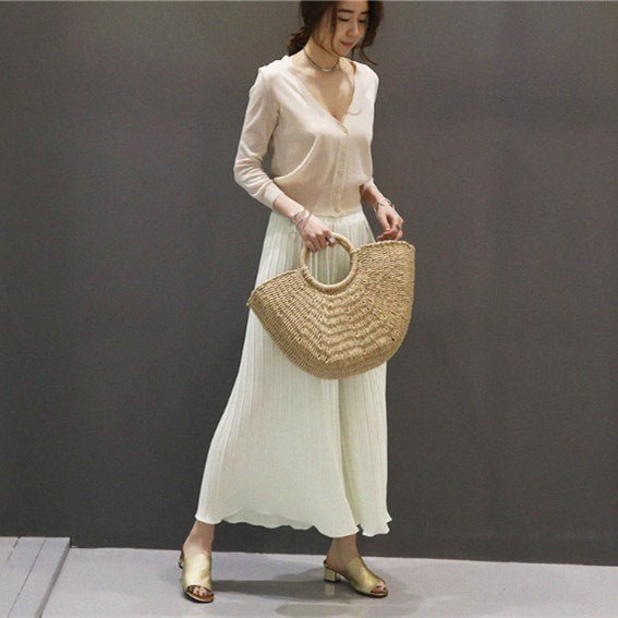 Straw Clutch Handbag for Summer Beach Vacation 30x20 cm