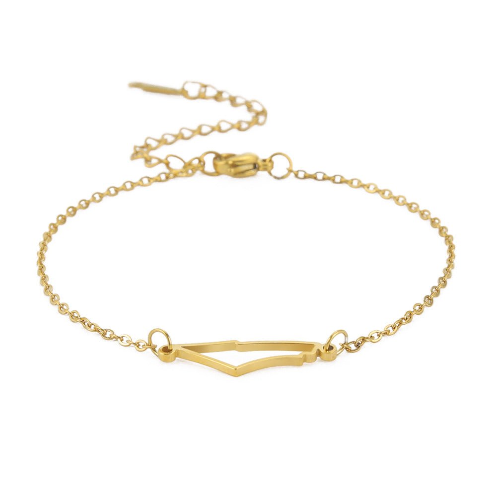 Stylish Pendant Stainless Steel Bracelet: Fashionable Elegance Gold