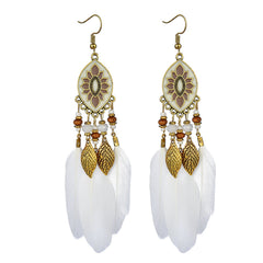 Vintage White Feather Tassel Earrings – Boho Chic Accessory White 2046