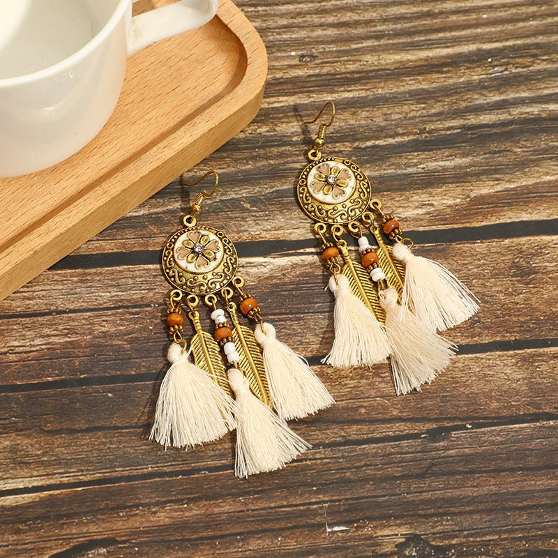Vintage White Feather Tassel Earrings – Boho Chic Accessory White 2017