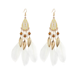 Vintage White Feather Tassel Earrings – Boho Chic Accessory White 2052