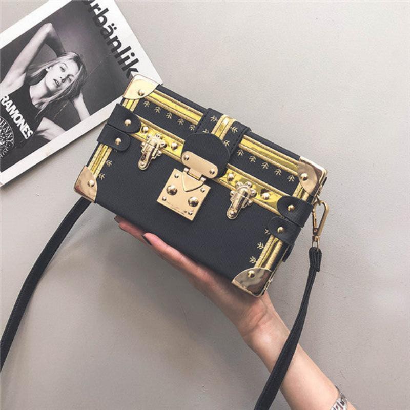 Woman Clutch Bag A Black