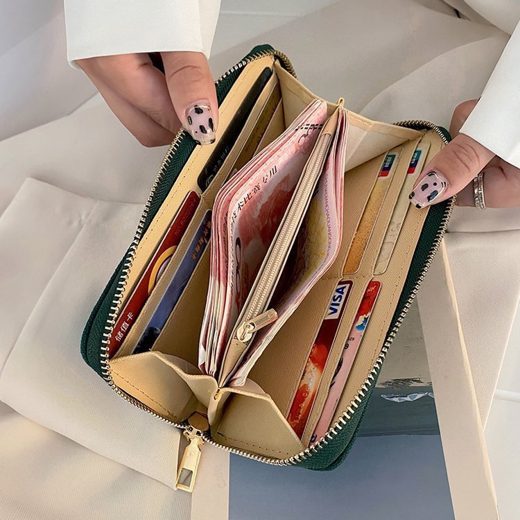 Women's Canvas Graffiti Pattern Clutch Purse Green