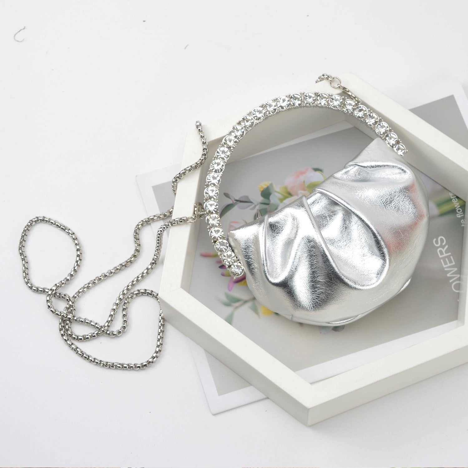 Women's Fashion Personality Diamond Clutch Silver Light Color Alloy Type