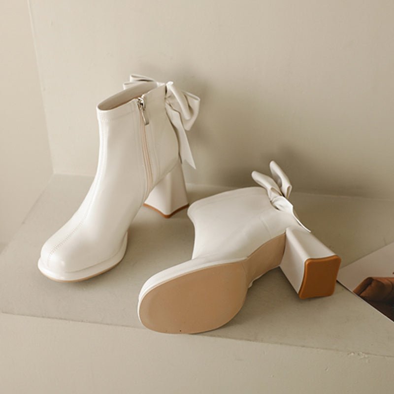 Women's Raised Short Bow Martin Boots Off white