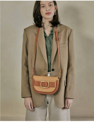 Women's Semicircle Shoulder Clutch Brown