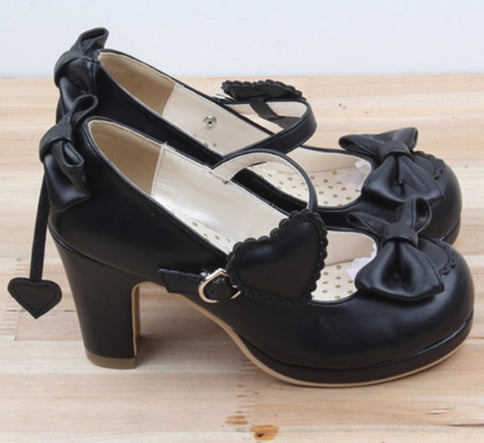 Harajuku Lolita Pumps – Patent Leather High Heels with Bowtie for Cosplay & Evening Wear