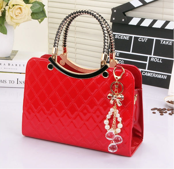Lingge Clutch Shoulder Bag for Women
