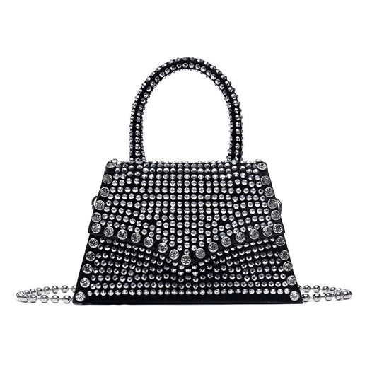 Chic Clutch: Trendy Single Shoulder Bag for Every Occasion