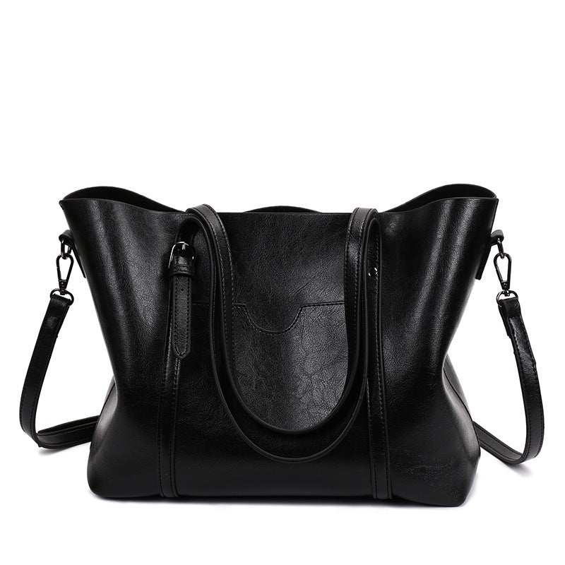 Retro European Clutch Messenger Bag for Stylish Women