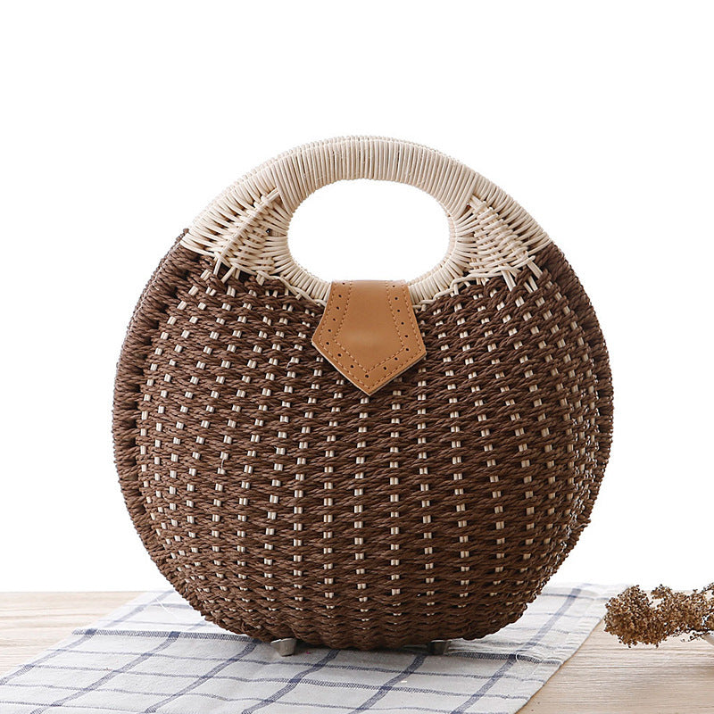 Rattan Clutch Handbag - Stylish and Trendy Summer Accessory